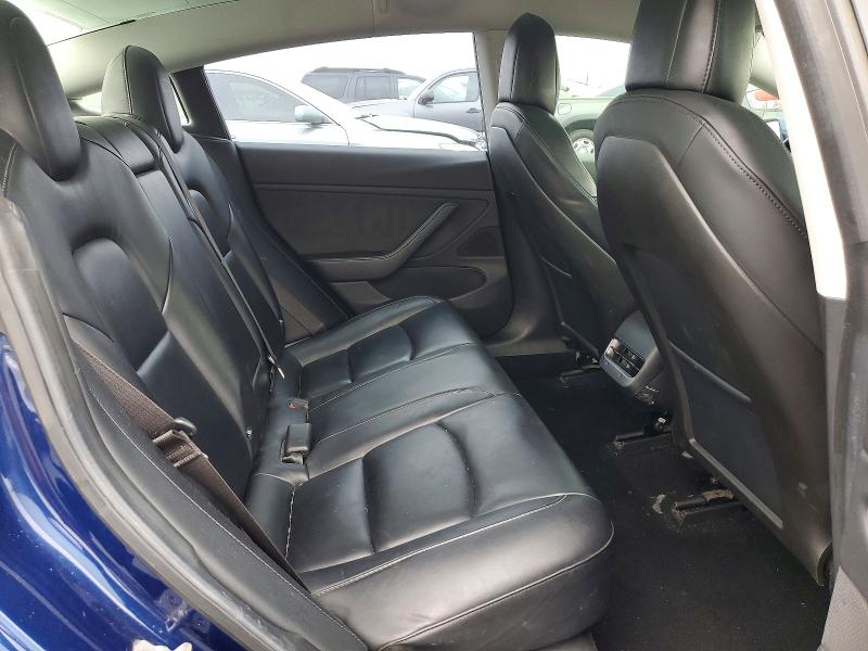 Продажа на аукционе авто 2018 Tesla Model 3, vin: 5YJ3E1EA5JF042639, номер лота: 45849006