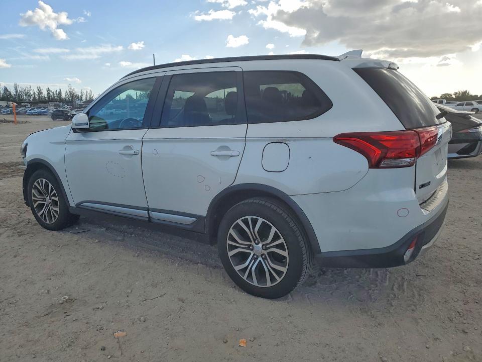 Продажа на аукционе авто 2017 Mitsubishi Outlander, vin: JA4AZ3A3XHZ027616, номер лота: 50803866