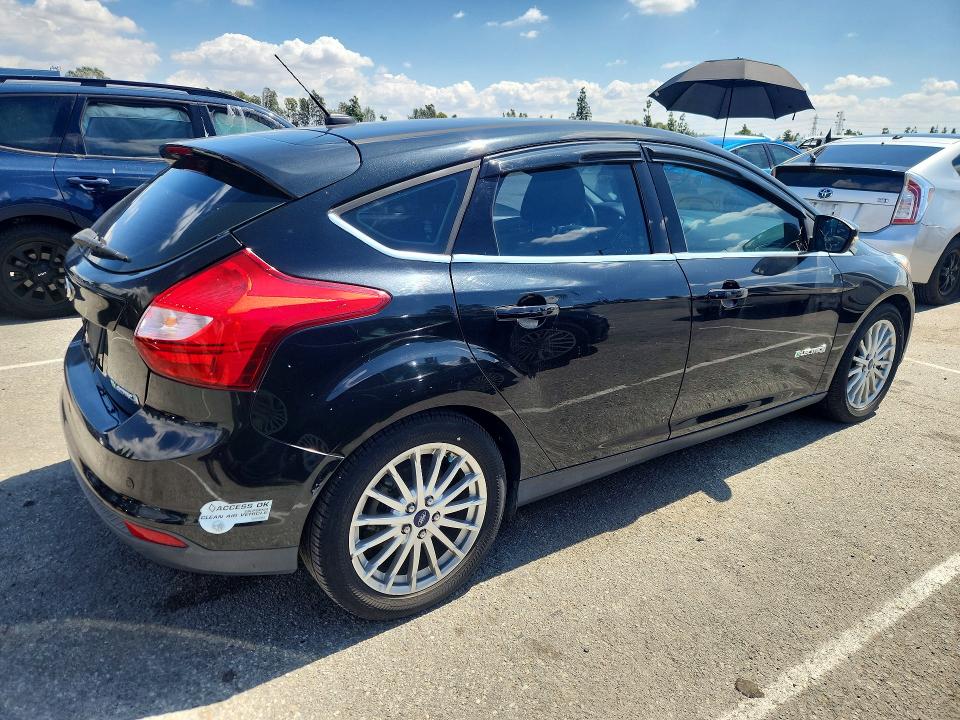 Продажа на аукционе авто 2014 Ford Focus, vin: 1FADP3R45EL311844, номер лота: 48202676