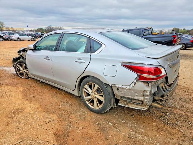 2014 Niss Altima მანქანა იყიდება აუქციონზე, vin: 1N4AL3APXEC183430, აუქციონის ნომერი: 49643046