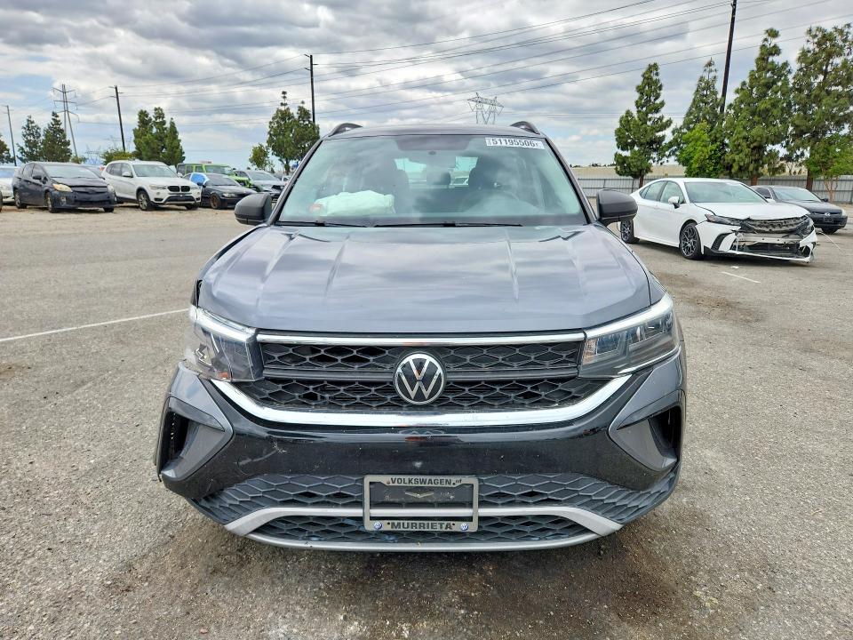 2022 Volkswagen Taos მანქანა იყიდება აუქციონზე, vin: 3VVCX7B28NM052031, აუქციონის ნომერი: 51195506