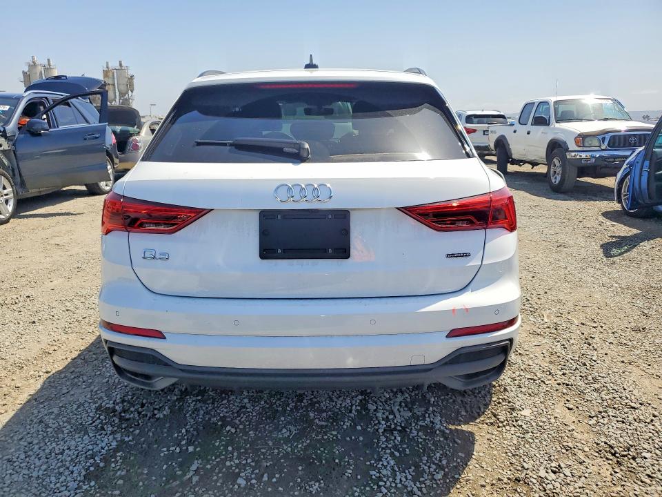 49630866 :رقم المزاد ، WA1DECF30R1190034 vin ، 2024 Audi Q3 مزاد بيع