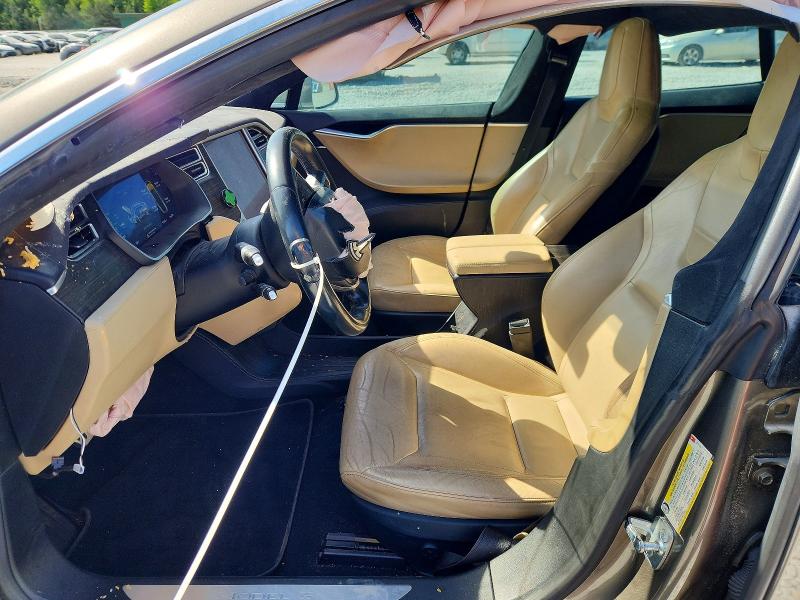 2015 Tesla Model S მანქანა იყიდება აუქციონზე, vin: 5YJSA1H18FF099122, აუქციონის ნომერი: 50100106