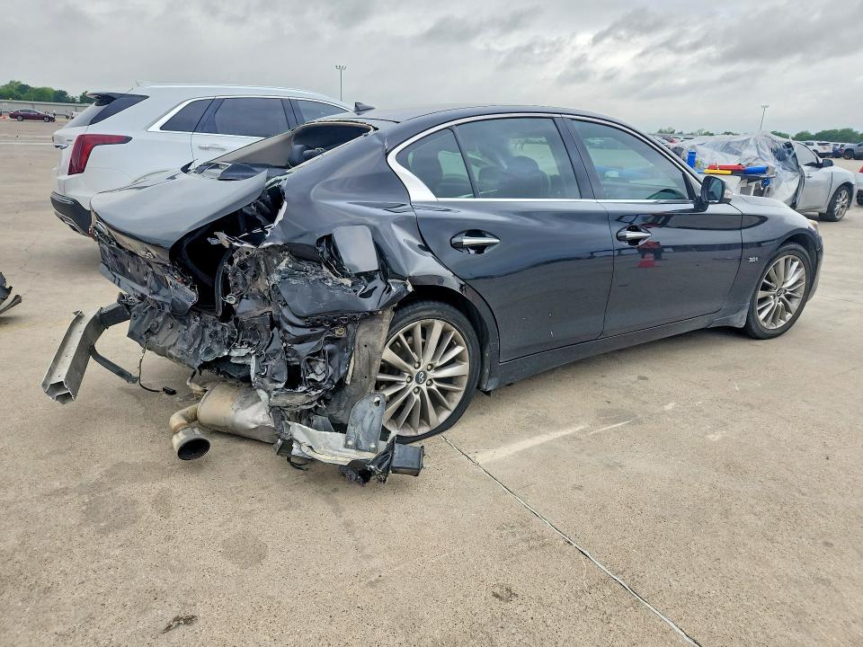 49885066 :رقم المزاد ، JN1EV7AP8JM353367 vin ، 2018 Infiniti Q50 مزاد بيع