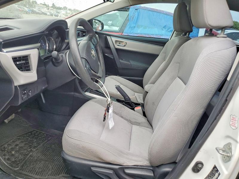 50352556 :رقم المزاد ، 5YFBURHE2FP240683 vin ، 2015 Toyota Corolla مزاد بيع