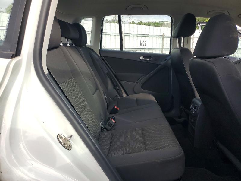 Aukcja sprzedaży 2017 Volkswagen Tiguan, vin: WVGAV7AX4HK054214, numer aukcji: 48951226