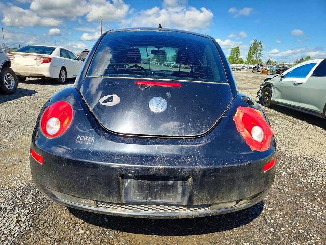 49172406 :رقم المزاد ، 3VWPW31C28M507771 vin ، 2008 Volkswagen New Beetle مزاد بيع