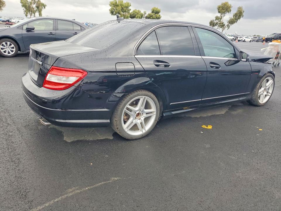 48459096 :رقم المزاد ، WDDGF5EB1BR134508 vin ، 2011 Mercedes-benz C مزاد بيع