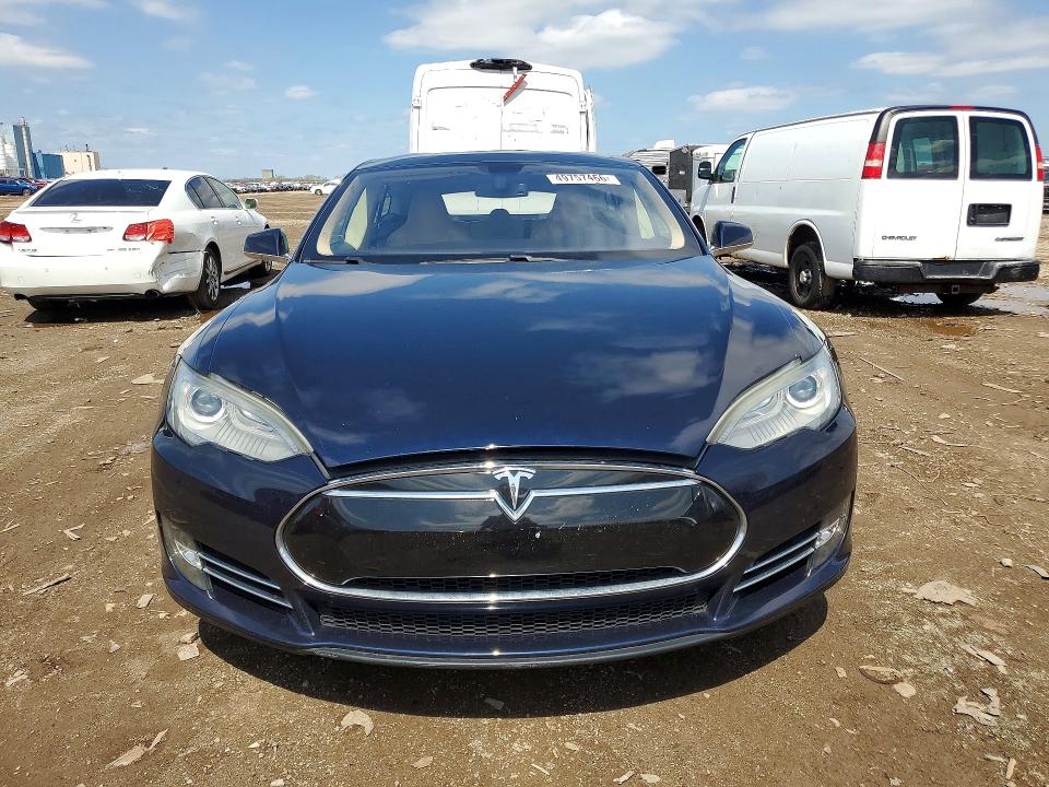 Продаж на аукціоні авто 2013 Tesla Model S, vin: 5YJSA1CG9DFP20828, номер лоту: 49757466