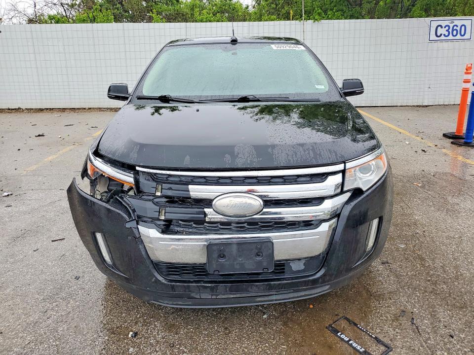 50929046 :رقم المزاد ، 2FMDK4KCXDBE24232 vin ، 2013 Ford Edge مزاد بيع