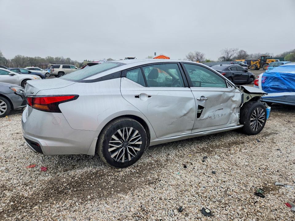 Продаж на аукціоні авто 2023 Nissan Altima, vin: 1N4BL4DV2PN354232, номер лоту: 48323176