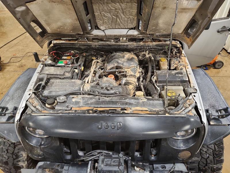 Продажа на аукционе авто 2015 Jeep Wrangler Unlimited, vin: 1C4BJWEG7FL612010, номер лота: 50823686