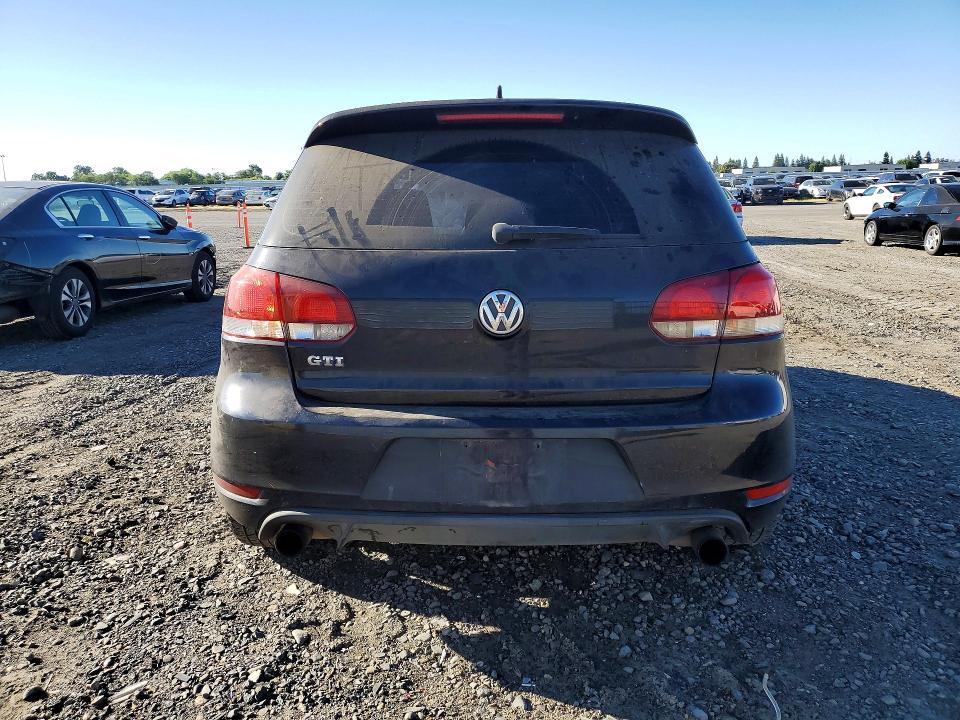 48616356 :رقم المزاد ، WVWGD7AJ9DW122670 vin ، 2013 Volkswagen Gti مزاد بيع