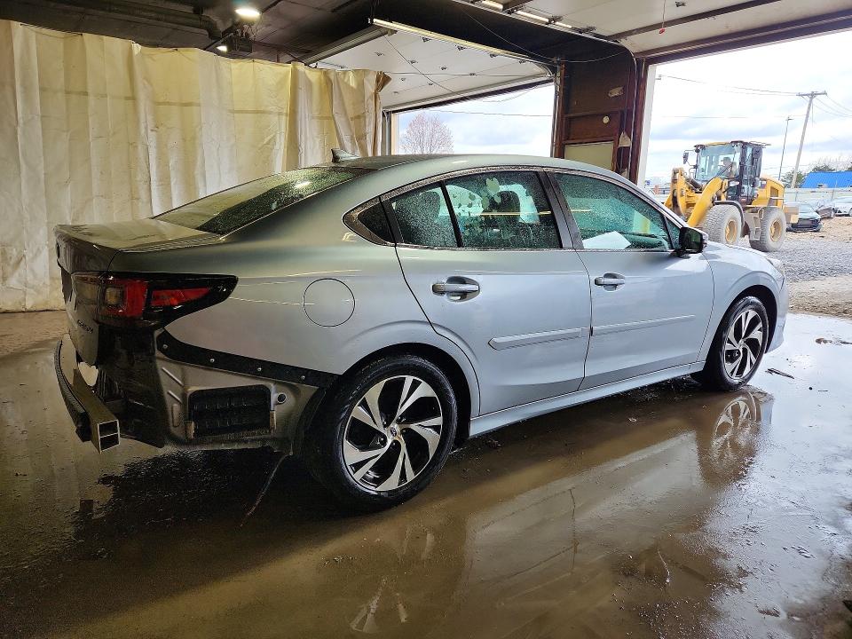 49165586 :رقم المزاد ، 4S3BWAC6XN3011543 vin ، 2022 Subaru Legacy مزاد بيع