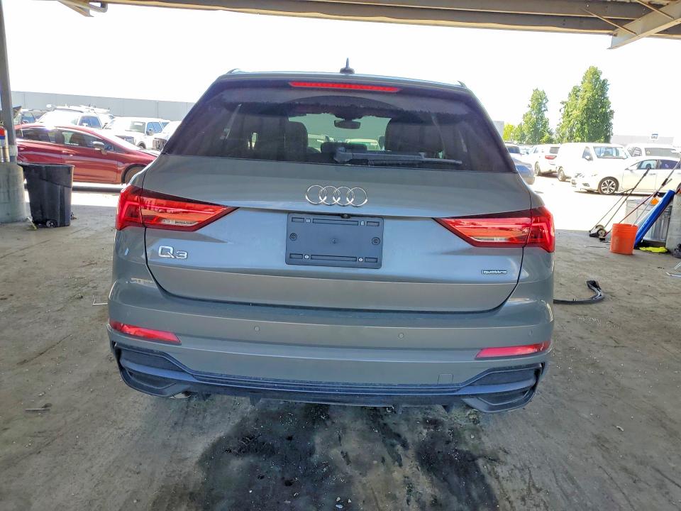 Продажа на аукционе авто 2021 Audi Q3, vin: WA1EECF32M1044425, номер лота: 49000136