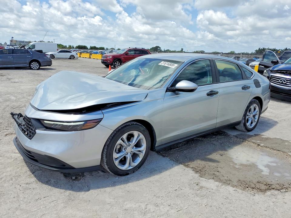 Auction sale of the 2024 Honda Accord, vin: 1HGCY1F26RA085858, lot number: 51616806
