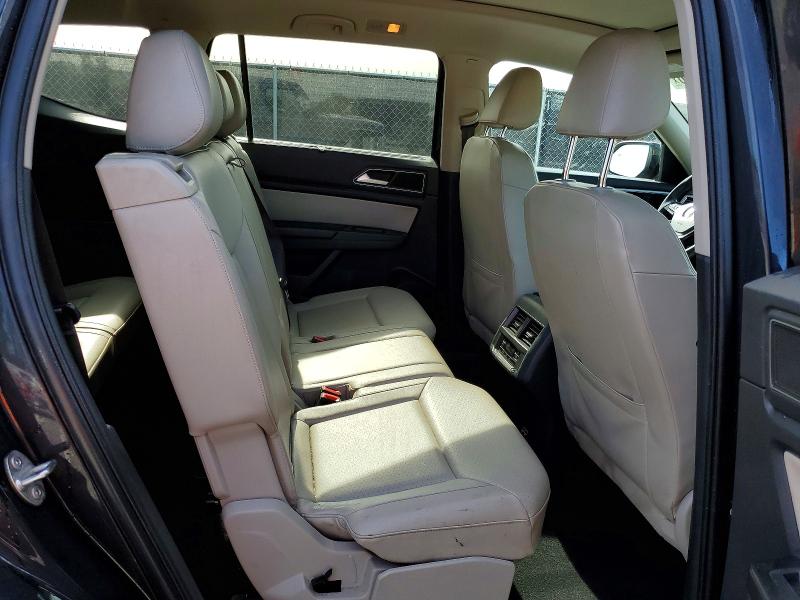 Продажа на аукционе авто 2018 Volkswagen Atlas, vin: 1V2ER2CA5JC579531, номер лота: 48770456