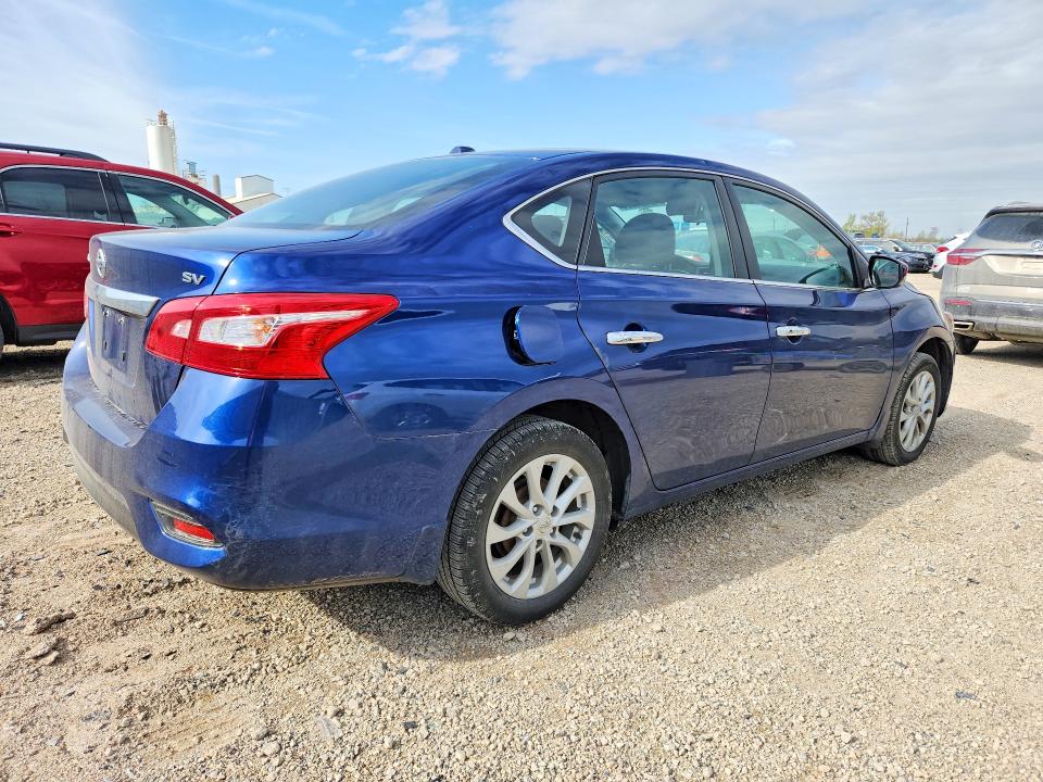 50724866 :رقم المزاد ، 3N1AB7AP4JY271981 vin ، 2018 Nissan Sentra مزاد بيع