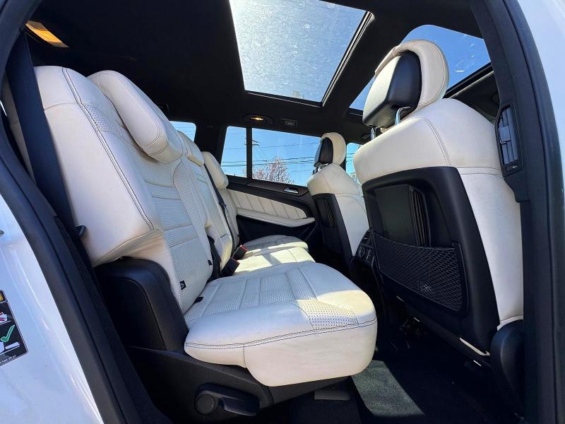 Продаж на аукціоні авто 2018 Mercedes-benz Gls, vin: 4JGDF7FE6JB144424, номер лоту: 51936186