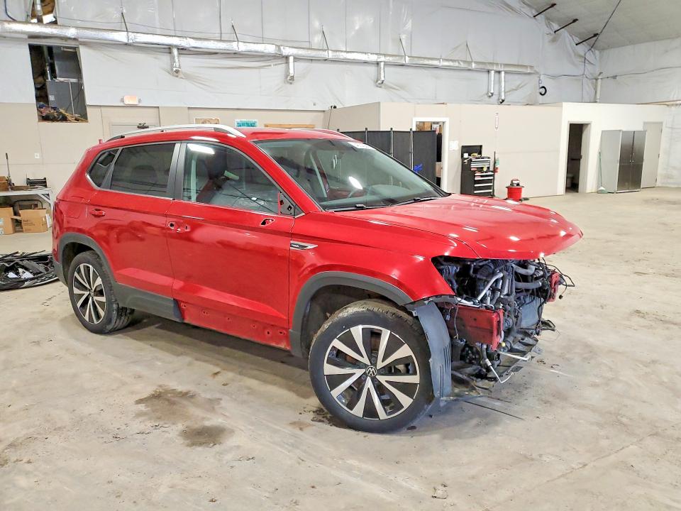 Продажа на аукционе авто 2022 Volkswagen Taos, vin: 3VVWX7B26NM037718, номер лота: 48743586