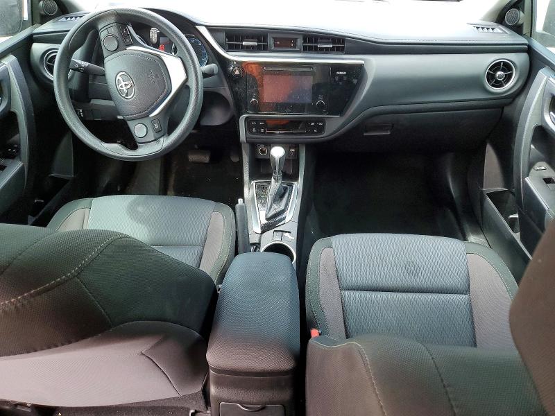 49462796 :رقم المزاد ، 5YFBURHE3HP700100 vin ، 2017 Toyota Corolla مزاد بيع