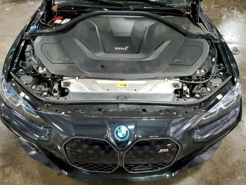 51370826 :رقم المزاد ، WBY33AW00RFR51910 vin ، 2024 Bmw I4 مزاد بيع