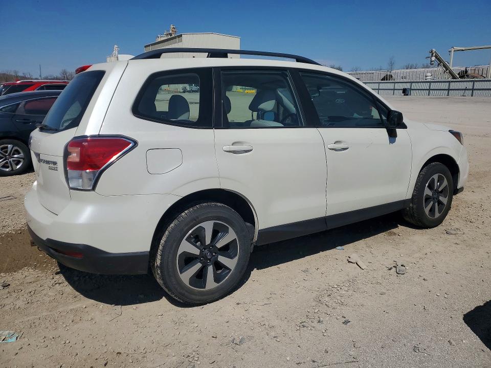 2017 Subaru Forester მანქანა იყიდება აუქციონზე, vin: JF2SJABC2HH492953, აუქციონის ნომერი: 48439216