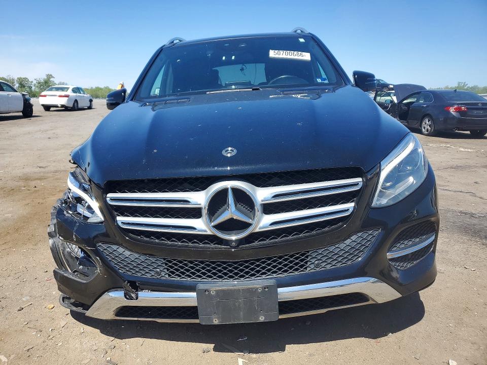 50700686 :رقم المزاد ، 4JGDA5HB1JB203272 vin ، 2018 Mercedes-benz Gle مزاد بيع