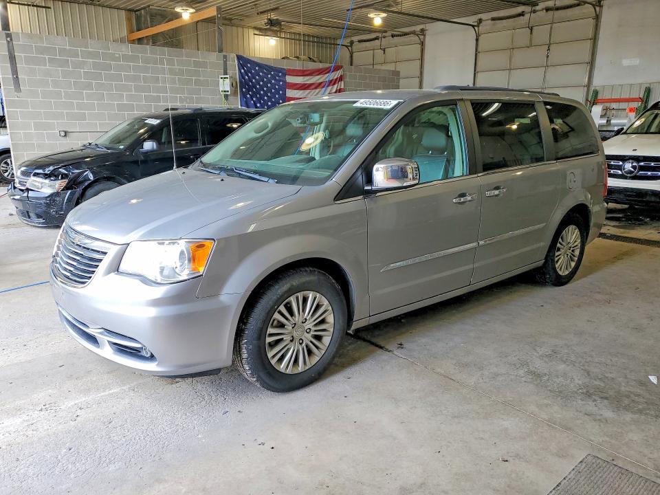 Продажа на аукционе авто 2015 Chrysler Town & Country, vin: 2C4RC1CG5FR743717, номер лота: 49506686