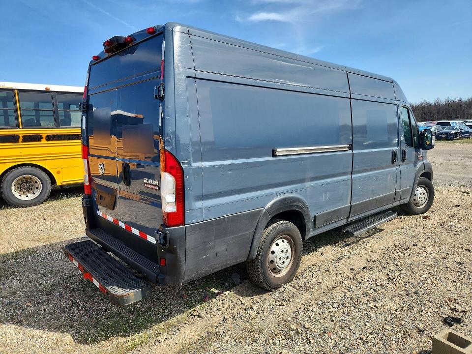 2020 Ram Promaster 3500 მანქანა იყიდება აუქციონზე, vin: 3C6URVJG2LE144331, აუქციონის ნომერი: 75997415