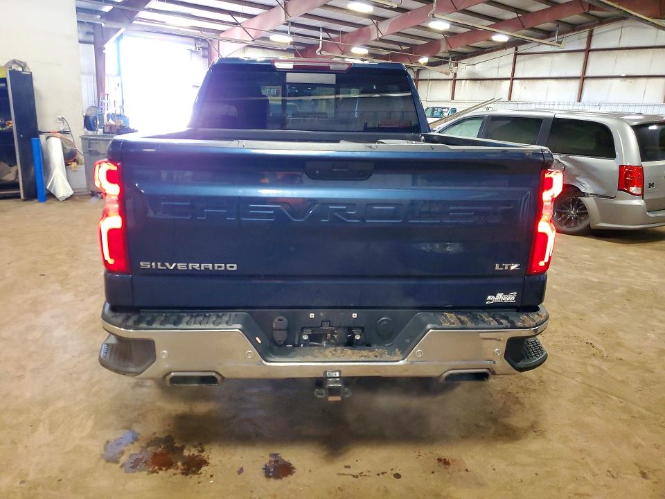 Продажа на аукционе авто 2022 Chevrolet Silverado Ltd, vin: 1GCUYGED2NZ117970, номер лота: 51857966