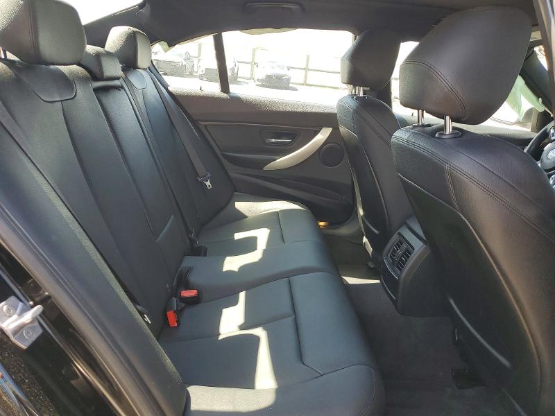 2015 Bmw 320 მანქანა იყიდება აუქციონზე, vin: WBA3B1G51FNT04476, აუქციონის ნომერი: 50695116