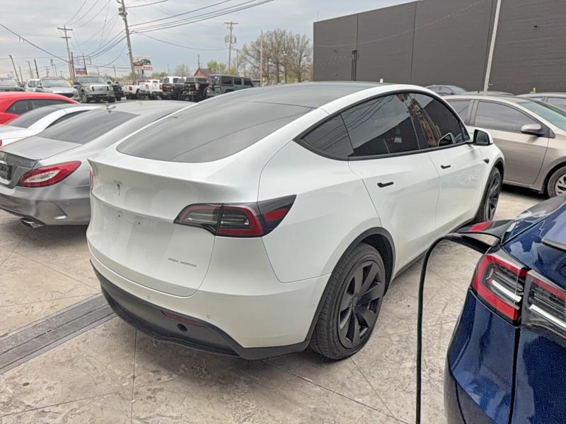 2022 Tesla Model Y მანქანა იყიდება აუქციონზე, vin: 7SAYGAEE4NF324475, აუქციონის ნომერი: 49810766