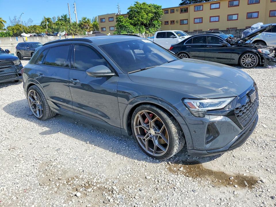 Продаж на аукціоні авто 2024 Audi Q8 E-tron, vin: WA15AAGE0RB061161, номер лоту: 49864566