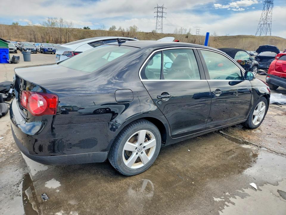 48908686 :رقم المزاد ، 3VWRZ71K79M142956 vin ، 2009 Volkswagen Jetta مزاد بيع