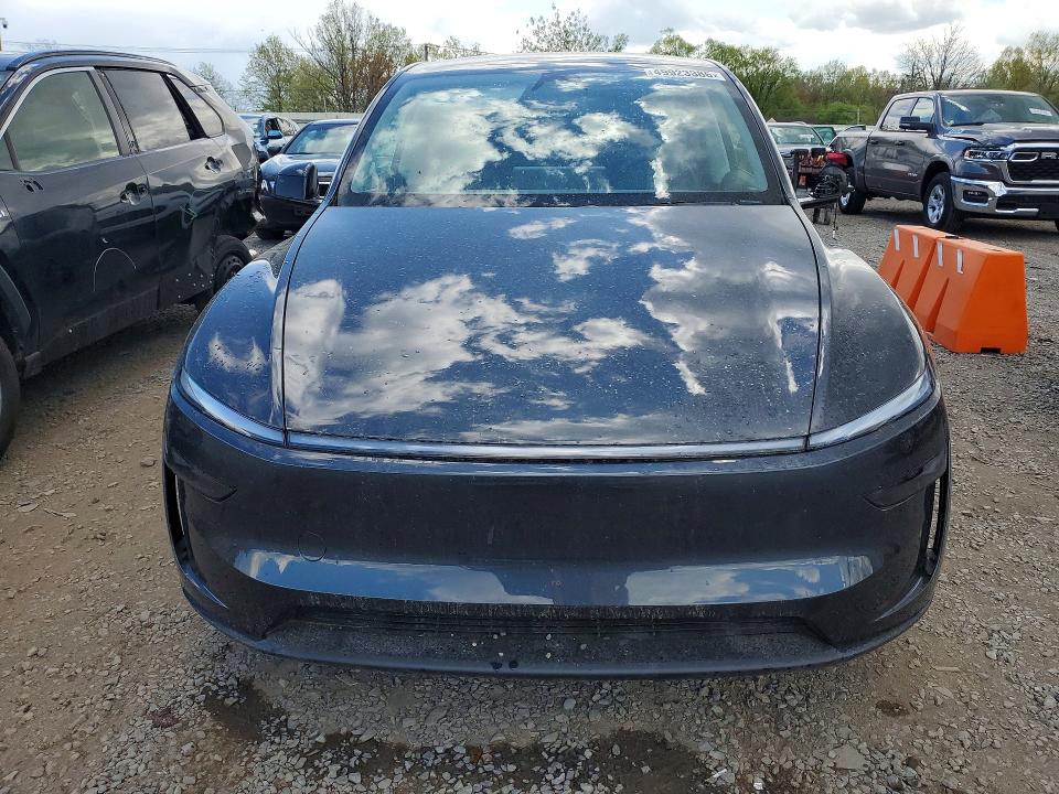 Продажа на аукционе авто 2026 Tesla Model Y, vin: 7SAYGDEEXTF447695, номер лота: 49923386