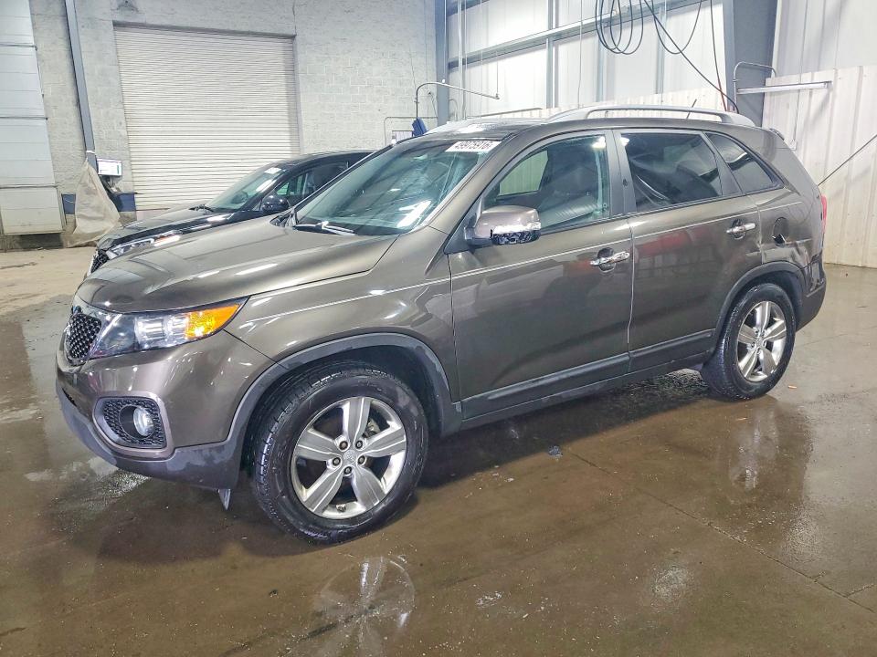 2013 Kia Sorento მანქანა იყიდება აუქციონზე, vin: 5XYKU4A21DG396444, აუქციონის ნომერი: 49975916