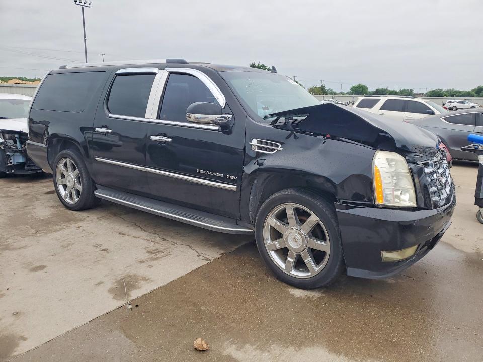 52149806 :رقم المزاد ، 1GYS3HEF6BR200479 vin ، 2011 Cadillac Escalade مزاد بيع