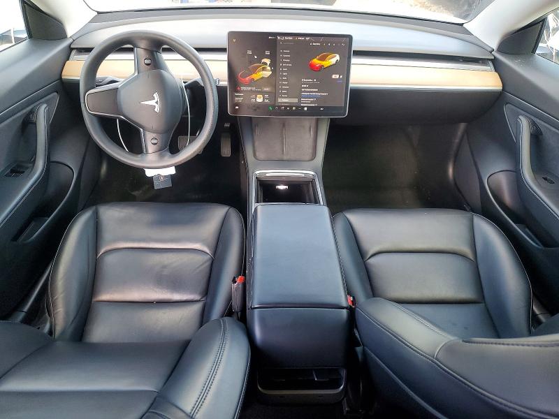 49927916 :رقم المزاد ، 5YJ3E1EA1MF868103 vin ، 2021 Tesla Model 3 مزاد بيع