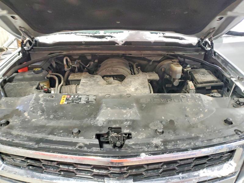 Продаж на аукціоні авто 2018 Chevrolet Suburban, vin: 1GNSKHKC8JR386647, номер лоту: 50589646