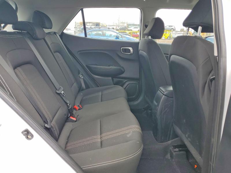 Продаж на аукціоні авто 2022 Hyundai Venue, vin: KMHRC8A3XNU132992, номер лоту: 47398706