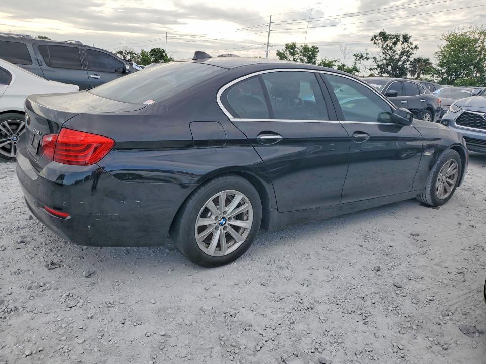 Продажа на аукционе авто 2016 Bmw 528, vin: WBA5A5C57GG350750, номер лота: 51760236