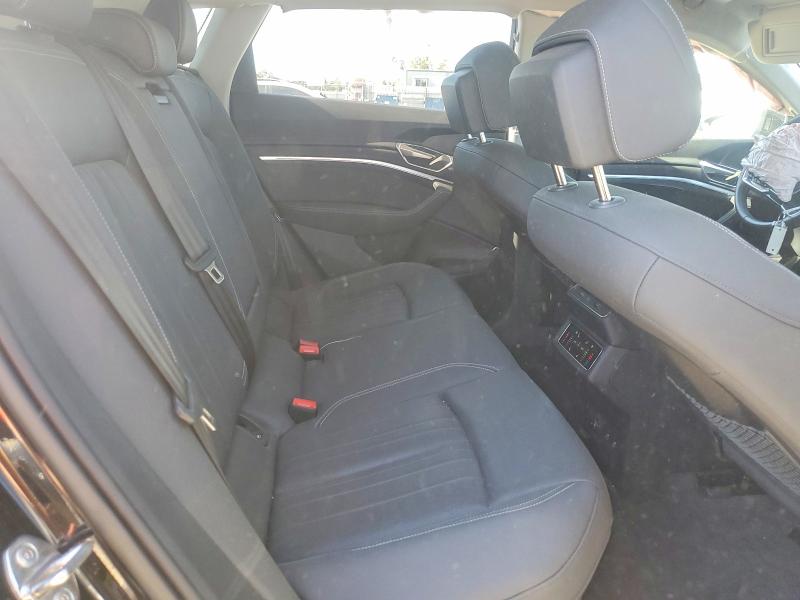 49021366 :رقم المزاد ، WA15AAGE7RB024639 vin ، 2024 Audi Q8 E-tron مزاد بيع