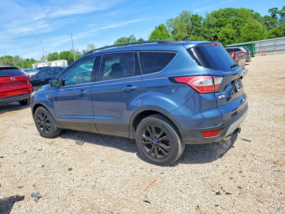48914796 :رقم المزاد ، 1FMCU0HD8JUA44312 vin ، 2018 Ford Escape مزاد بيع