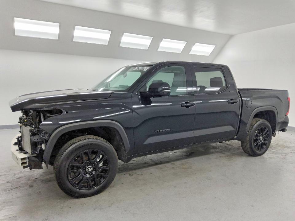 47965786 :رقم المزاد ، 5TFWA5DB5SX275485 vin ، 2025 Toyota Tundra مزاد بيع