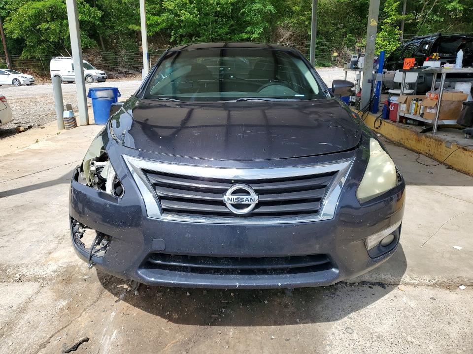 Продажа на аукционе авто 2015 Nissan Altima, vin: 1N4AL3AP8FC175568, номер лота: 51879106