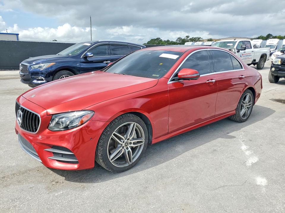 51378886 :رقم المزاد ، WDDZF4JB3KA616405 vin ، 2019 Mercedes-benz E مزاد بيع