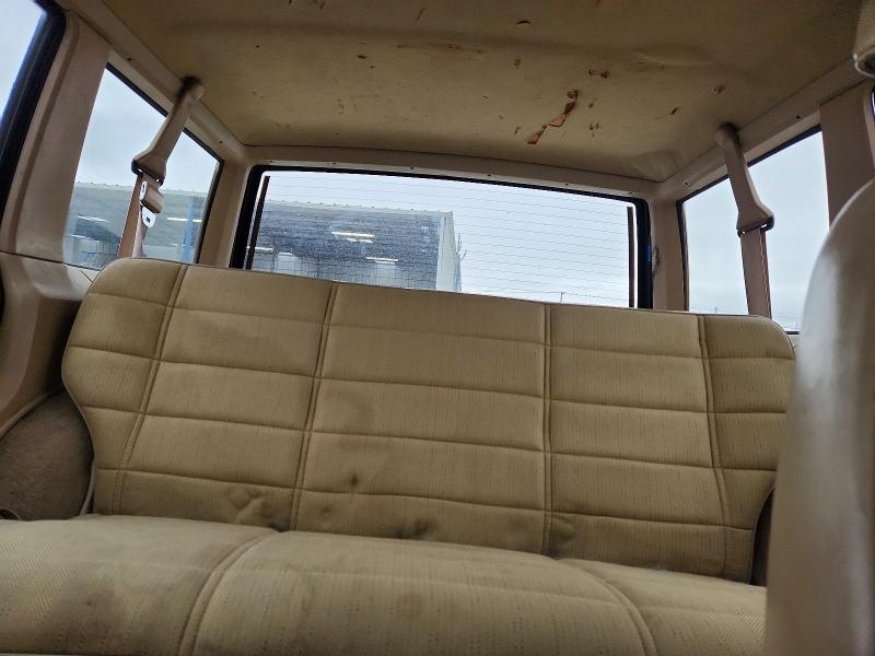 50061056 :رقم المزاد ، 1J4FJ68S7PL547320 vin ، 1993 Jeep Cherokee مزاد بيع