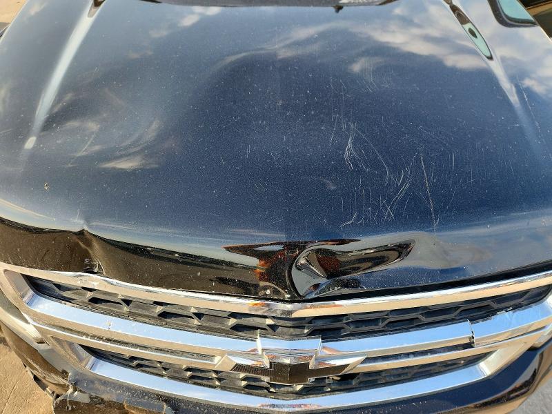 Продажа на аукционе авто 2018 Chevrolet Tahoe, vin: 1GNSCBKC1JR156183, номер лота: 50339946