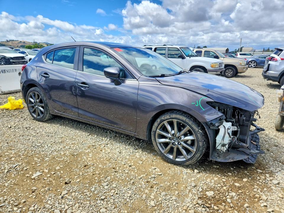 50933246 :رقم المزاد ، 3MZBN1L39JM270488 vin ، 2018 Mazda 3 مزاد بيع